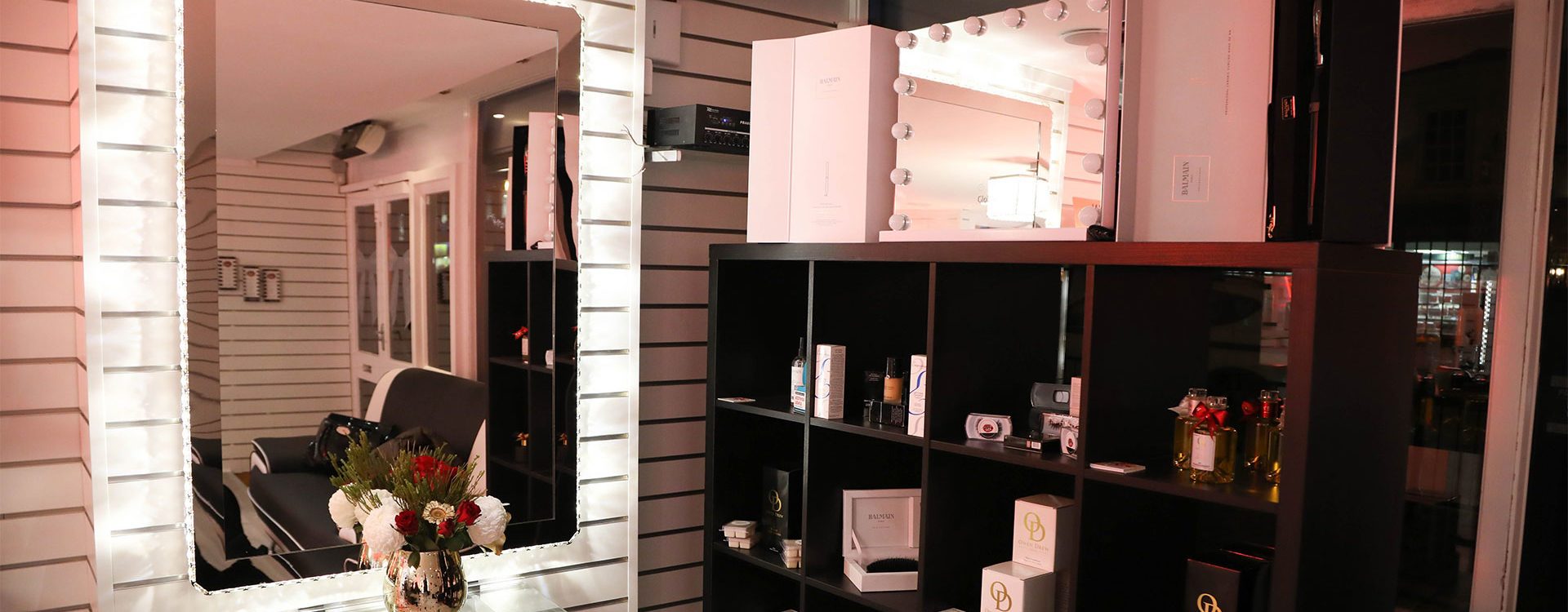 4-565A0843-makeup-box-1920x750